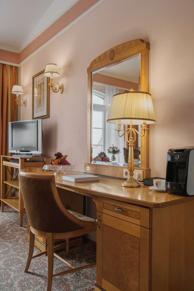 Гостиница Гранд Отель Европа Санкт-Петербург-75